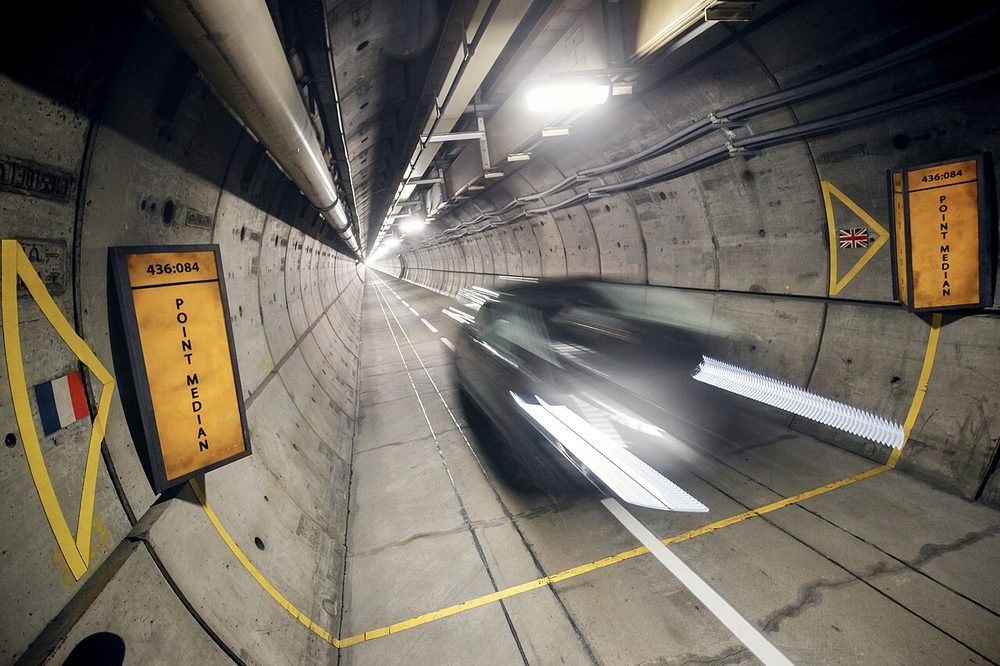 隧道内部
